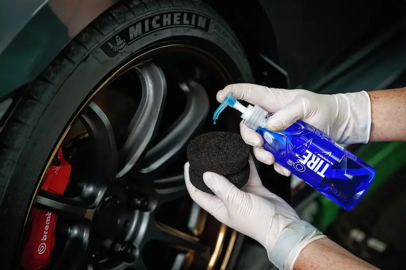 Detailing jante și anvelope